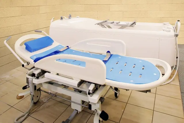介護施設等の機械浴（特殊浴槽）の設備写真
